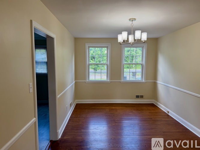 1644 Thetford Road 3 Beds Townhouse for Rent - Photo gallery 4
