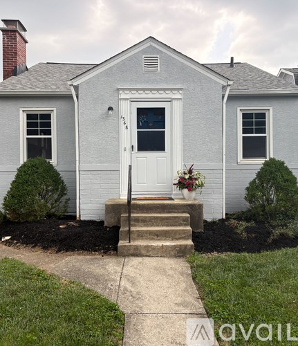 1368 Westwood Avenue 2 Beds Apartment for Rent