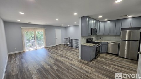 9841 Northeast Ave 2 Beds Apartment for Rent