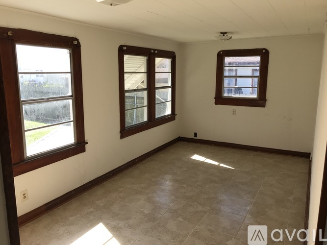 713 West Dr 2 Beds Single Family Home for Rent - Photo gallery 4