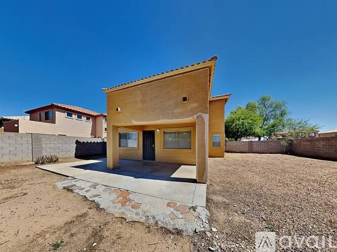 320 N Richmond Ave 3 Beds Single Family Home for Rent - Photo gallery 3