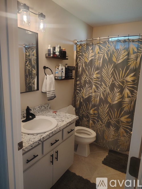 2836 Cadiz Street 3 Beds Single Family Home for Rent - Photo gallery 4