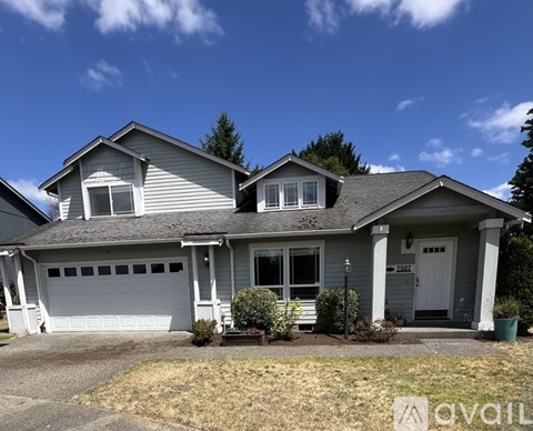 7507 Village Drive 3 Beds Apartment for Rent