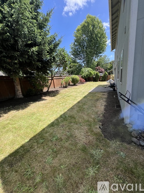 7507 Village Drive 3 Beds Single Family Home for Rent - Photo gallery 2