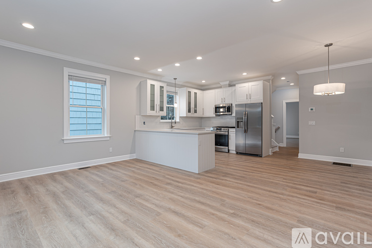 7 Fern St 3 Beds Apartment for Rent - Photo gallery 3