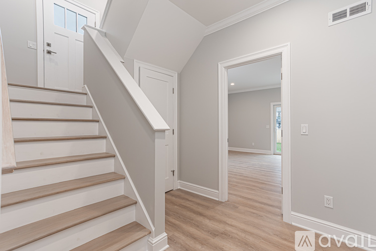 7 Fern St 3 Beds Apartment for Rent - Photo gallery 4