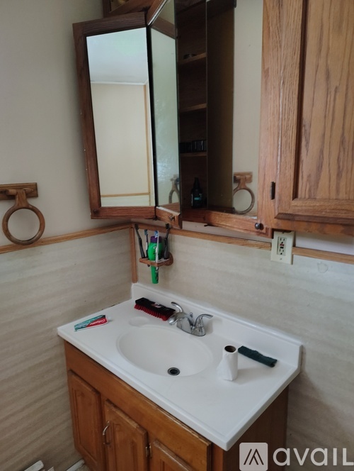 631 6th Ave 4 Beds Apartment for Rent - Photo gallery 2