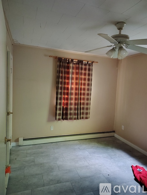 631 6th Ave 4 Beds Apartment for Rent - Photo gallery 3