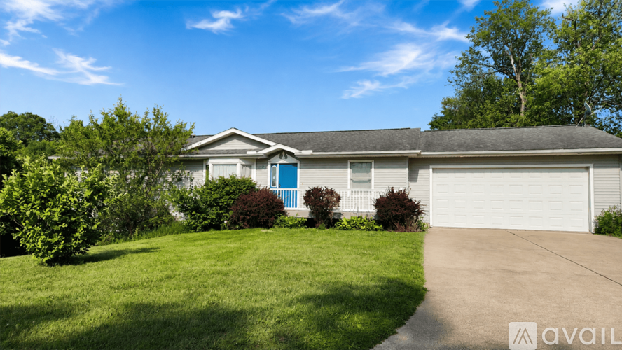 1425 N Sutton Rd 5 Beds Single Family Home for Rent - Photo gallery 1