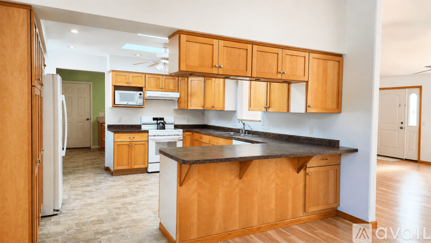 1425 N Sutton Rd 5 Beds Single Family Home for Rent - Photo gallery 4