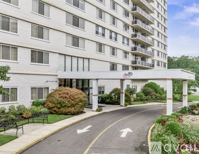 1840 Frontage Road 2 Beds Condo for Rent - Photo gallery 1