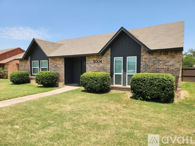 5004 North Colony Boulevard 3 Beds Single Family Home for Rent - Photo gallery 2