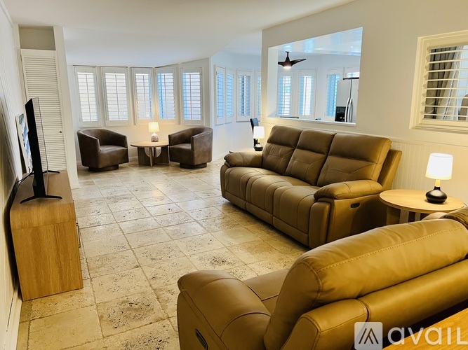 24 Westwind Street 2 Beds Condo for Rent - Photo gallery 2