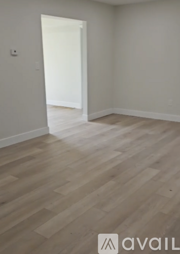 4 Hamilton Ln 4 Beds Apartment for Rent - Photo gallery 1
