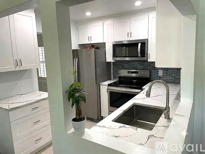 37 West Preston Street 3 Beds Single Family Home for Rent - Photo gallery 4