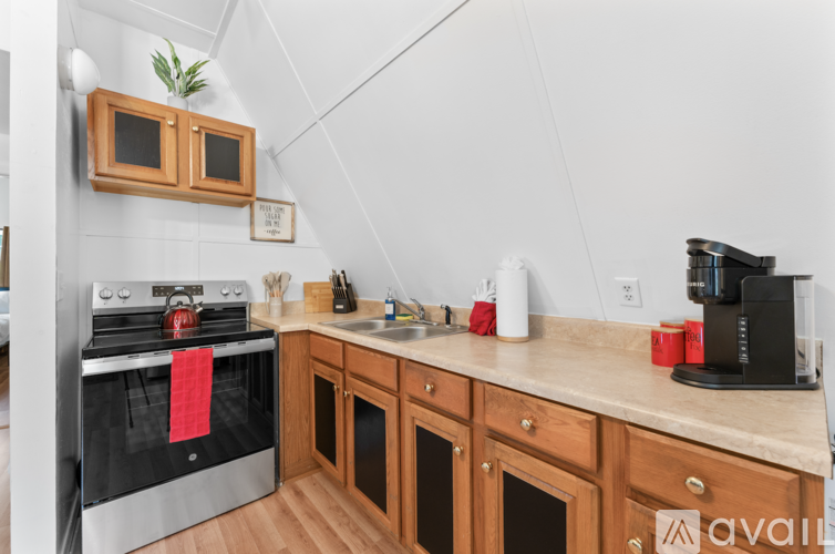 49 Lake Breeze Ln 1 Single Family Home for Rent - Photo gallery 4