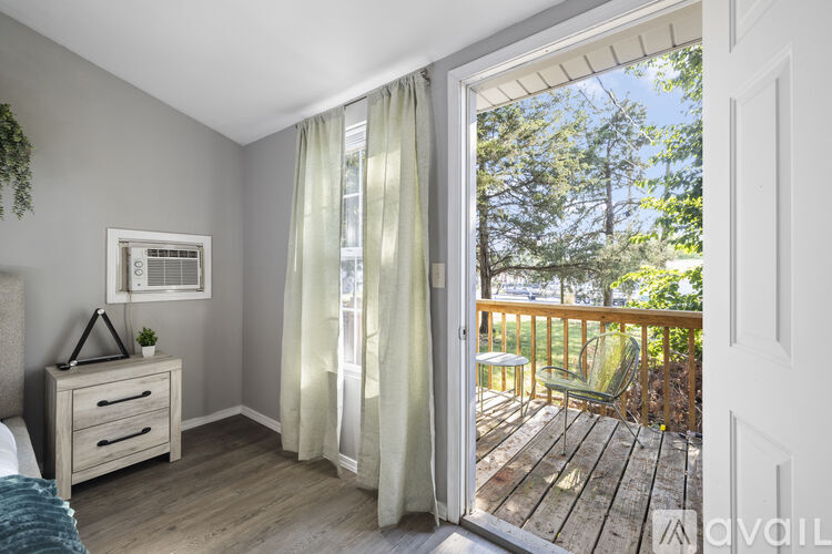 17 Bay Breeze Ln 2 Beds Single Family Home for Rent - Photo gallery 2