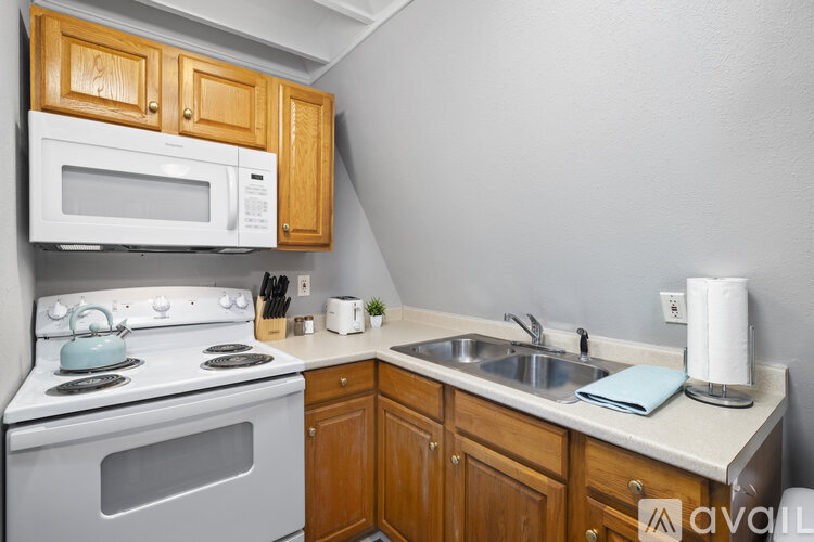 17 Bay Breeze Ln 2 Beds Single Family Home for Rent - Photo gallery 4