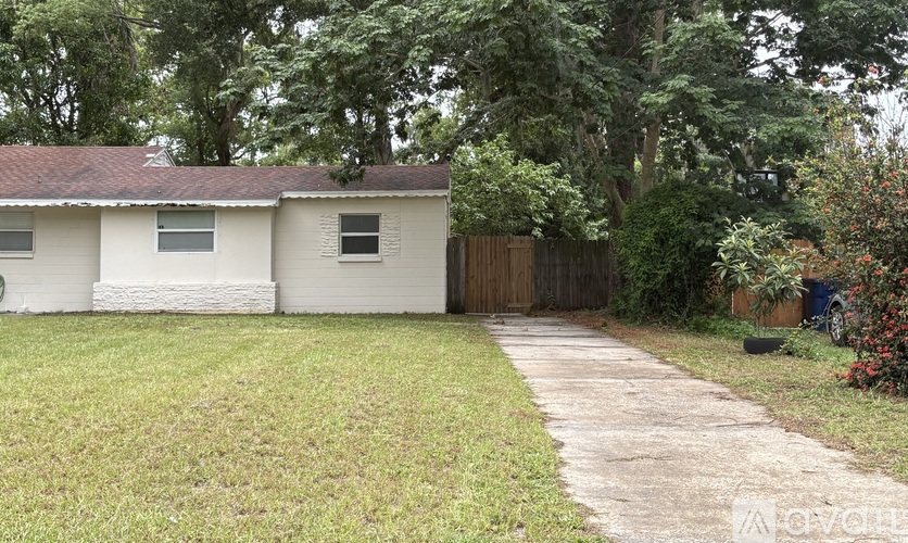 2308 East Minnehaha Street 3 Beds Single Family Home for Rent - Photo gallery 2