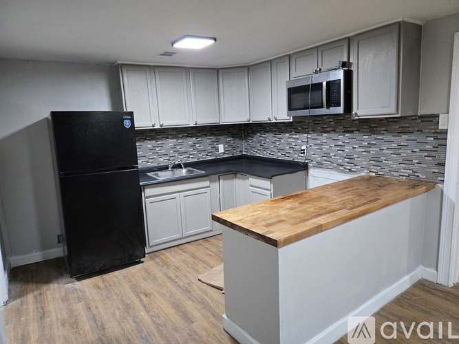 3846 Log Cabin Drive 3 Beds Single Family Home for Rent - Photo gallery 3