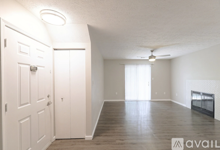 916 Beaver Grade Road 2 Beds Apartment for Rent - Photo gallery 2