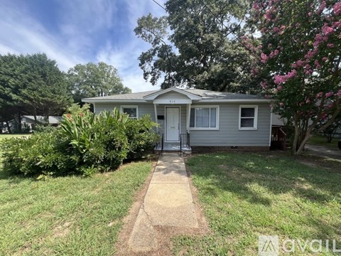 414 W Wilkins St 3 Beds Apartment for Rent