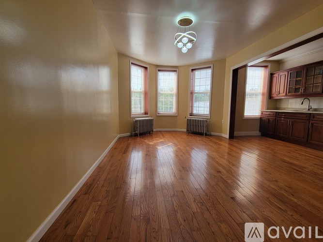 214 Moffat St 3 Beds Apartment for Rent - Photo gallery 4