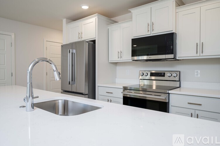 105 Mountaindale Dr 3 Beds Townhouse for Rent - Photo gallery 3