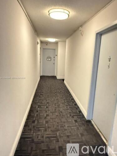 2821 N Miami Beach Blvd 2 Beds Condo for Rent - Photo gallery 3