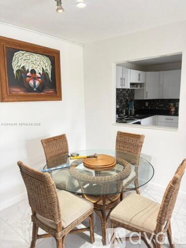2821 N Miami Beach Blvd 2 Beds Condo for Rent - Photo gallery 4