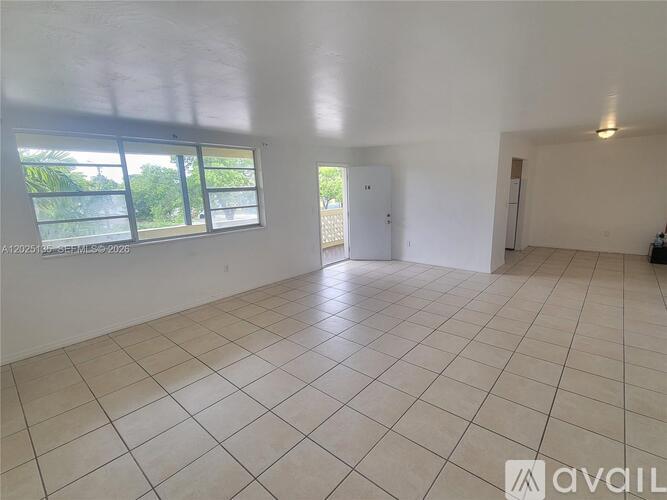 16 NE 19th Dr 2 Beds Apartment for Rent - Photo gallery 1