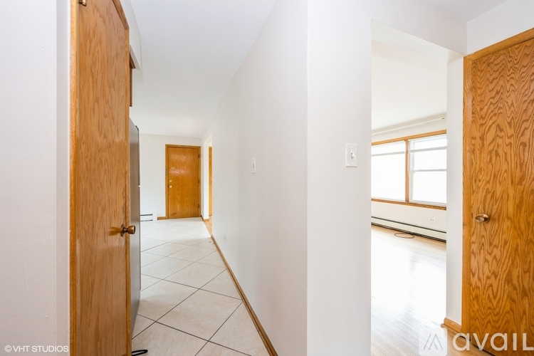 6883 North Northwest Highway 2 Beds Condo for Rent - Photo gallery 2