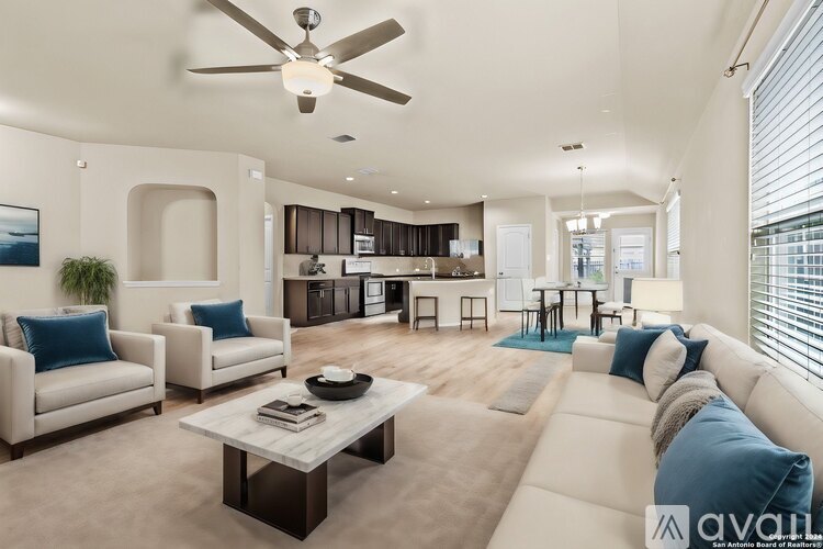 1804 Aspen Silver 4 Beds Single Family Home for Rent - Photo gallery 1