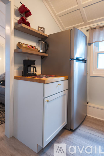 4010 Laurel Street 1 Single Family Home for Rent - Photo gallery 3