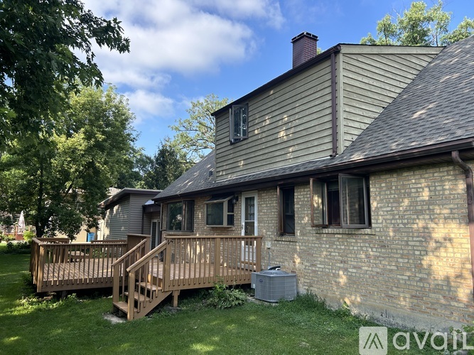 12022 South 71st Avenue 4 Beds Single Family Home for Rent - Photo gallery 2