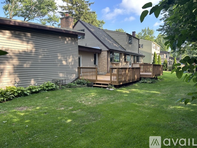 12022 South 71st Avenue 4 Beds Single Family Home for Rent - Photo gallery 3
