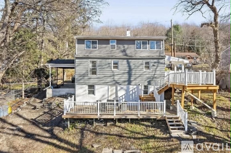 56 Powers Road 3 Beds Single Family Home for Rent - Photo gallery 4