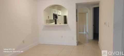 970 Northeast 34Th Avenue # 103 2 Beds Apartment for Rent