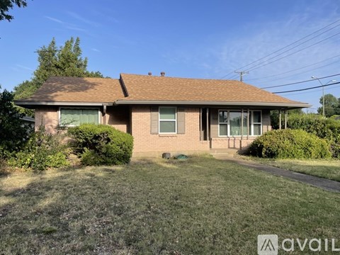 9655 Lanward Drive 3 Beds Apartment for Rent
