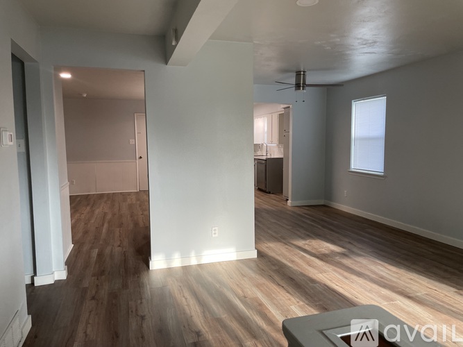9655 Lanward Drive 3 Beds Single Family Home for Rent - Photo gallery 2