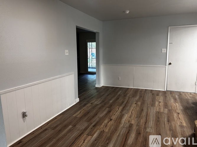 9655 Lanward Drive 3 Beds Single Family Home for Rent - Photo gallery 5