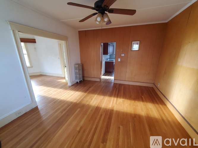 80 Upland Road 4 Beds Apartment for Rent - Photo gallery 5