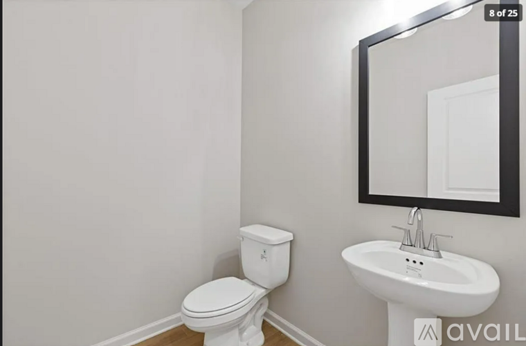 212 Westpark Drive 3 Beds Townhouse for Rent - Photo gallery 3