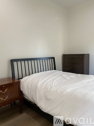 175 East Villa Street 1 Apartment for Rent