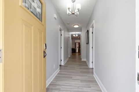 131 Eastmoreland Street 4 Beds Apartment for Rent