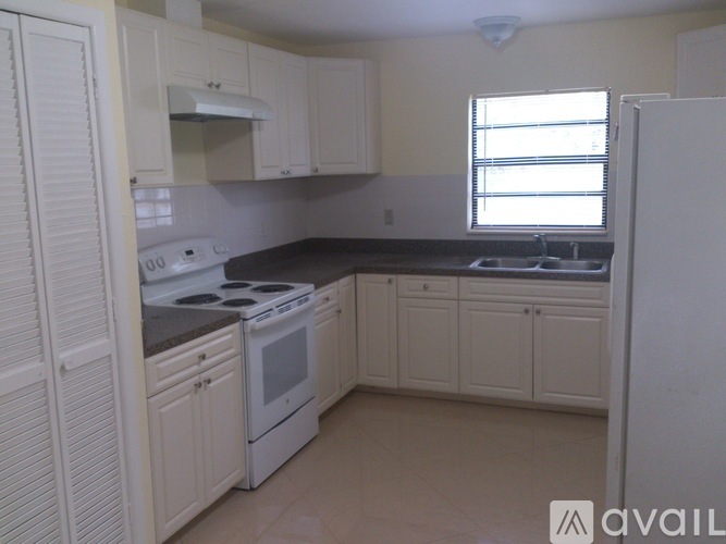 15390 80th Lane North 3 Beds Single Family Home for Rent - Photo gallery 4