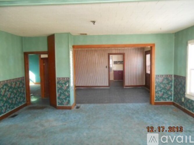 203 West Main Street 3 Beds Single Family Home for Rent - Photo gallery 5