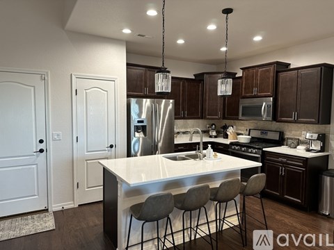 1743 Portland Gold Drive 2 Beds Apartment for Rent
