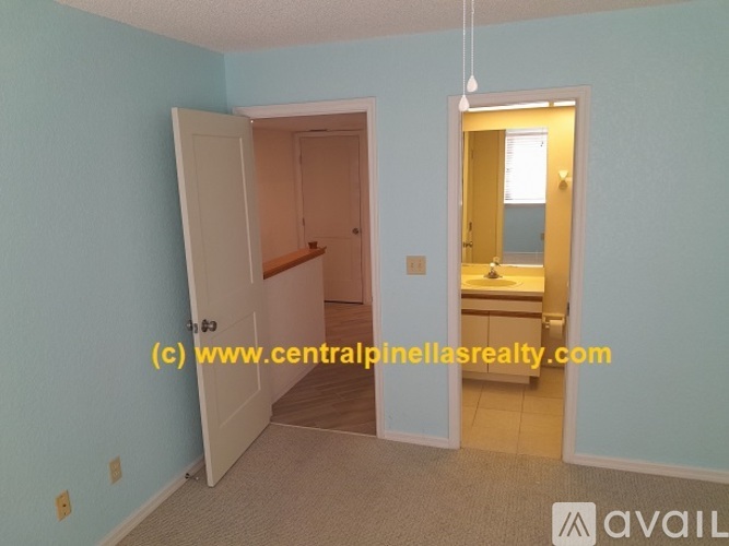 808 Hidden Harbour Dr 3 Beds Single Family Home for Rent - Photo gallery 4
