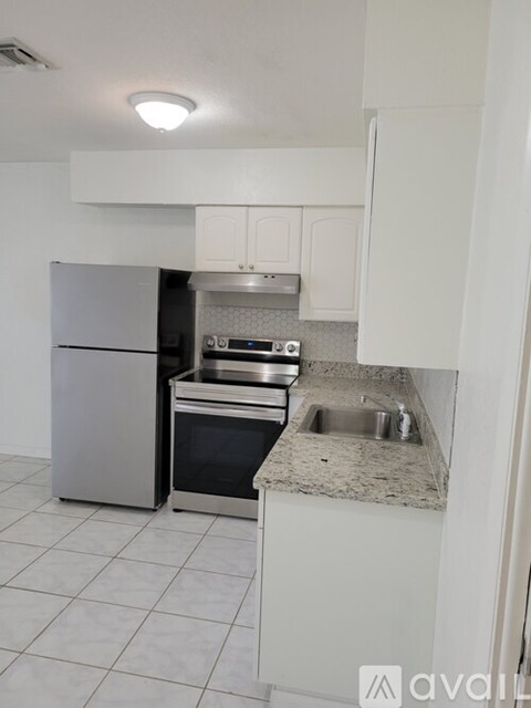 1821 N 17Th Ct 1 Apartment for Rent